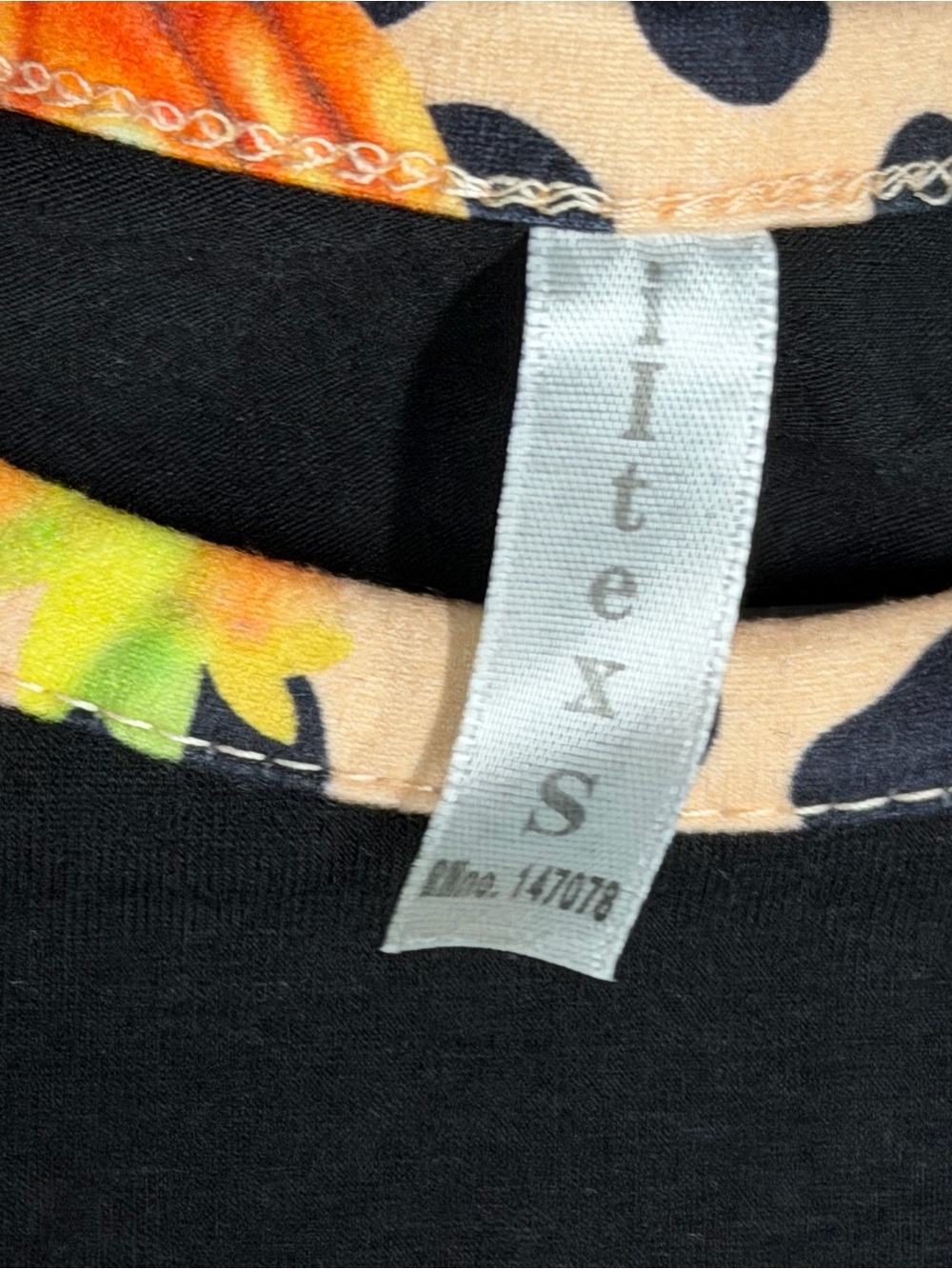Ladies Blk Sm. “In my Pumpkin Spice Era” Raglan Tee-Leopard Pumpkin 3/4 alc #213 - Picture 3 of 7